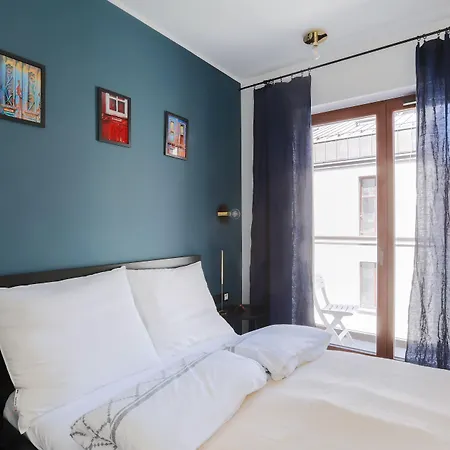 Апартаменти Homewell Dominikanska *