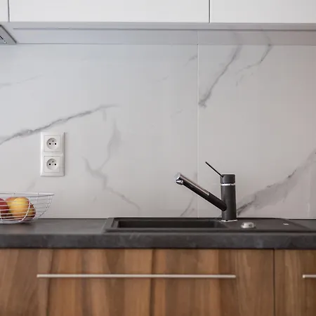 Homewell Dominikanska Апартаменти *