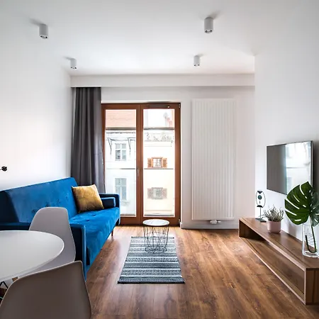 Апартаменти Homewell Dominikanska
